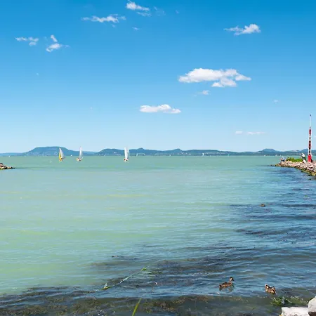 Lägenhet In Balatonlelle 54842