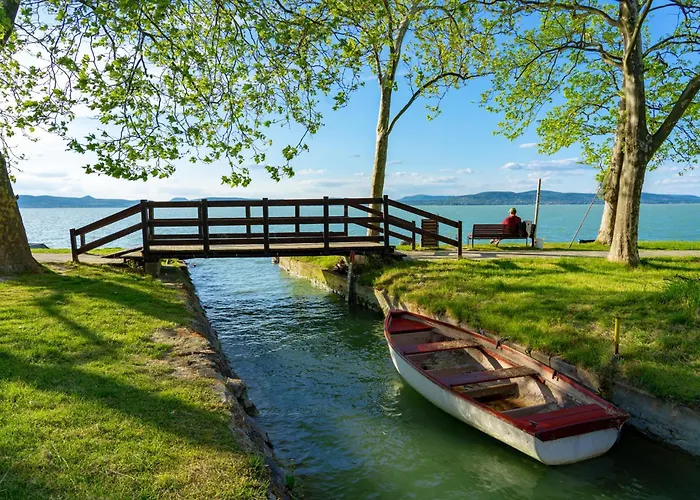 In Balatonlelle 54842